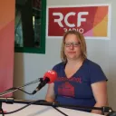 Vignette Invité local sur fond rouge de rubrique actualité avec en bas à droite le micro RCF et la mention Nièvre