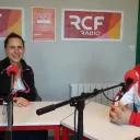 Vignette Invité local sur fond rouge de rubrique actualité avec en bas à droite le micro RCF et la mention Nièvre