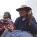 Titre Les échos du CCFD Terre Solidaire sur fond bleu de rubrique Économie et Société avec photos en bas à droite du titre présentant trois enfants africains en train de manger du riz dans leur gamelle avec les mains