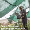 Titre Les échos du CCFD Terre Solidaire sur fond bleu de rubrique Économie et Société avec photos en bas à droite du titre présentant trois enfants africains en train de manger du riz dans leur gamelle avec les mains