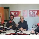 Titre Instant Culture sur fond orange de rubrique Culture avec en bas à droite la caricature de Thierry Chesneau lunette rouge et micro RCF à la main