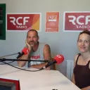 Vignette Invité local sur fond rouge de rubrique actualité avec en bas à droite le micro RCF et la mention Nièvre