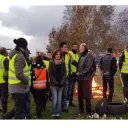 Vignette Invité local sur fond rouge de rubrique actualité avec en bas à droite le micro RCF et la mention Nièvre