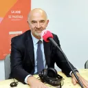 Pierre Moscovici dans les studios de Dialogue RCF. Crédit Robert Poulain