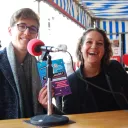 Achille Breux, jeune magicien aux 2 millions d'abonnés sur TikTok en compagnie d'Adèle Gauthier-Lamirauté directrice du Carré du Perche @RCF Orne