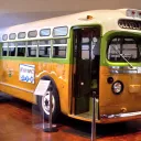 Le bus dans lequel Rosa Parks  est montée le 1er décembre 1955, exposé au musée Henry Ford à Dearborn, dans le Michigan ©  Mhermen CC BY-SA 3.0, 4_bus