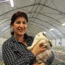 Roselyne Trassard est à la tête de la ferme de Rosie Lapin © Sarthe Tourisme