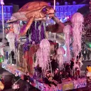 Char "stop pollution" au carnaval de Nice 