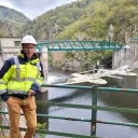 Sylvain Lecuna, délégué territorial EDF hydro Loire-Ardèche devant le nouveau barrage de Poutès © Martin Obadia