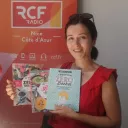 Stéphanie Faustin dans les studios de RCF Nice Côte d'Azur - Photo : RCF Nice Côte d'Azur