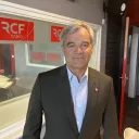 Richard Lioger dans les studios de RCF à Metz