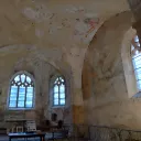 Le chœur de la chapelle du prieuré de Charrière, dans son état actuel. La visualisation numérique comble les trous ©RCF - 2022