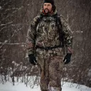 Jean-michel Larroque en rando photo dans  le nord canadien sauvage