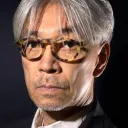 Portrait du compositeur Ryuichi Sakamoto