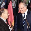 François Mitterrand et Helmut Kohl (1987) ©Wikimédia commons