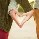 Coeur avec les mains ©Image par Free-Photos de Pixabay