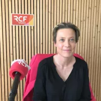 2021- RCF- Vanessa Arcos au micro de Laetitia de Traversay