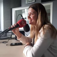 Julie Glaude présente Succ'ESS Stories dans nos studios