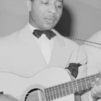 Lonnie Johnson à Chicago, en 1941.