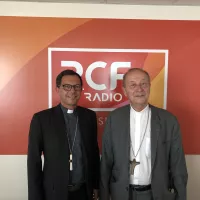 RCF Lyon 2019 - Mgr Michel Dubost, administrateur apostolique du Diocèse de Lyon et Mgr Emmanuel Gobilliard, évêque auxiliaire du Diocèse de Lyon