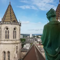 Christophe LAPOSTOLLE/RCF en BOURGOGNE - Vue depuis le toit de la cathédrale Saint-Bénigne