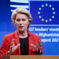 La présidente de la Commission européenne Ursula von der Leyen au G7 sur l'Afghanistan, le 24/08/2021 © Kenzo TRIBOUILLARD / AFP