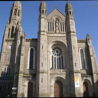 Basilique Saint Louis Marie Grignion de Montfort - Mairie de Saint Laurent sur Sèvre