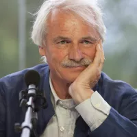 Yann Arthus-Bertrand - Photo: Olivier Ezratty, CC BY-SA 3.0 via Wikimedia Commons