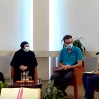 Les intervenants de la table-ronde "Pour une écologie de l'espérance"