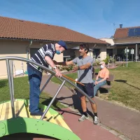 Parcours sportif à la MARPA la Verchère à Pont de Vaux