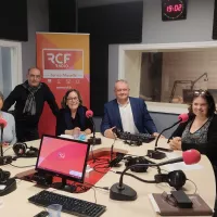 Jean-Louis Baudoux, entouré de Catherine Barthélémy, Christine Martin, Chantal de la Touanne, et Philippe Grégoire.