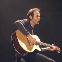 Jean-Jacques Goldman au Zénith de Paris en 2002 ©Wikimédia commons