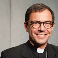 Portrait de Mgr. Emmanuel GOBILLIARD, évêque auxiliaire de Lyon (2018) ©M.MIGLIORATO/CPP/CIRIC