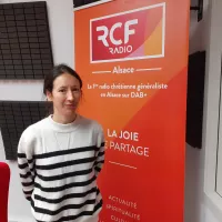 Alice Faverot, responsable de deux ruches à Strasbourg - © RCF Alsace