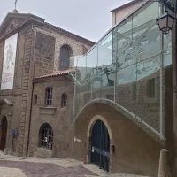 La Chapelle numérique Saint-Alexis se situe juste à côté de l'Hôtel du Département. ©Patrick Planchon