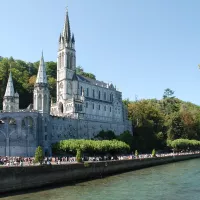 Lourdes / Wikimedia Commons ©Roland Darré