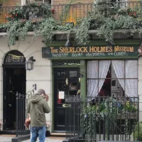the Sherlock Homes Museum, à Baker Street, Londres. © Image libre de droits.