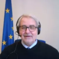 Ferran Tarradellas Espuny lors de l'enregistrement de l'interview avec Henri Oberdorff