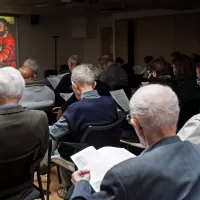 Chemin de Croix dans un EHPAD pour prêtres et religieux âgés à Paris © Julie SUBIRY/CIRIC