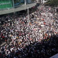 Les manifestations pour la démocratie en Birmanie continuent © Wikipedia