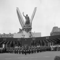 Meeting du général de Gaulle, le 4 septembre 1958 place de la République à Paris, pour présenter le projet de la nouvelle Constitution ©STAFF / INTERCONTINENTALE / AFP