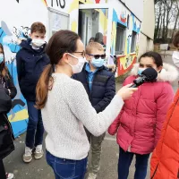 Les élèves de la Webradio produisent des petits reportages sur leur école ou avec des intervenants extérieurs ®CDI St-Thomas-d'Aquin