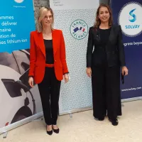La ministre Agnès Pannier-Runacher et la PDG de Solvay Ilham Kadri à Tavaux @RCF Jura - Février 2022