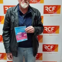 Axel Fricke présente le programme des Etats généraux de la santé du territoire dolois ©RCF Jura - Mars 2022