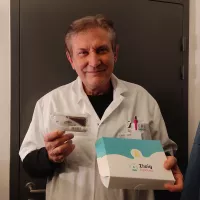 Le Professeur Philippe Descamps, chef du service de gynécologie-obstétrique du CHU d'Angers, a participé à l'expérimentation du test salivaire pour détecter l'endométriose de la start-up Ziwig ©RCF Anjou