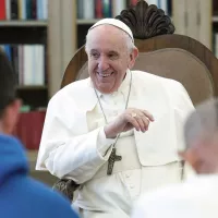 "Des pauvres au pape, du pape au monde", le livre de confidences du pape François à l'association Lazare ©éditions du Seuil