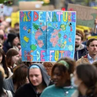 Manifestation pour le climat le 9 avril 2022 à Paris        