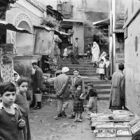 Dans les rues de la casbah d'Alger, le 01/05/1962 ©Fernand PARIZOT / AFP