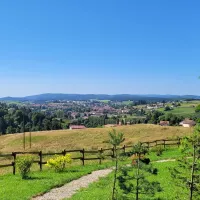 Vue sur Langogne depuis le Chemin de Stevenson © Martin Obadia