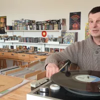 David Bazin, la Boutique Vinyle à Plounéour-Ménez @ Christophe Pluchon, RCF 2022